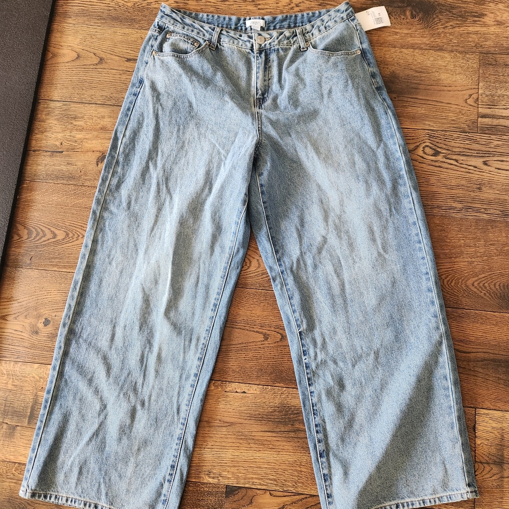 Forever 21 Light Blue Low Rise Wide Leg Jeans